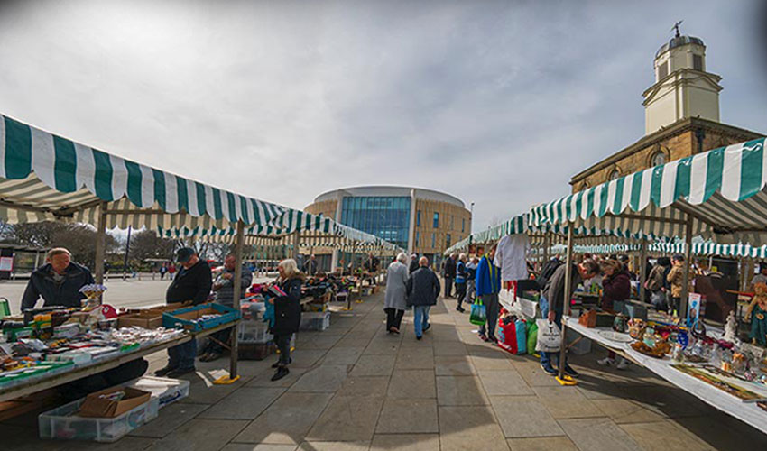 Christmas market free shuttle service in South Shields